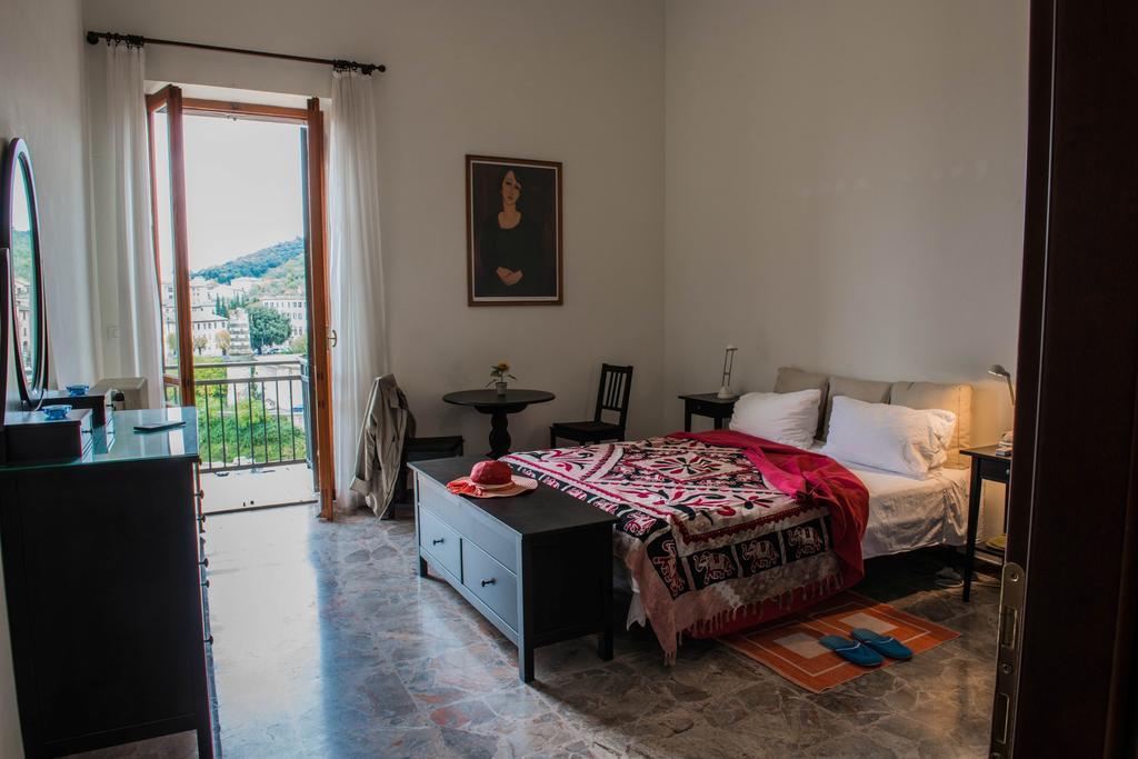 Narni Charm Apartment ห้อง รูปภาพ