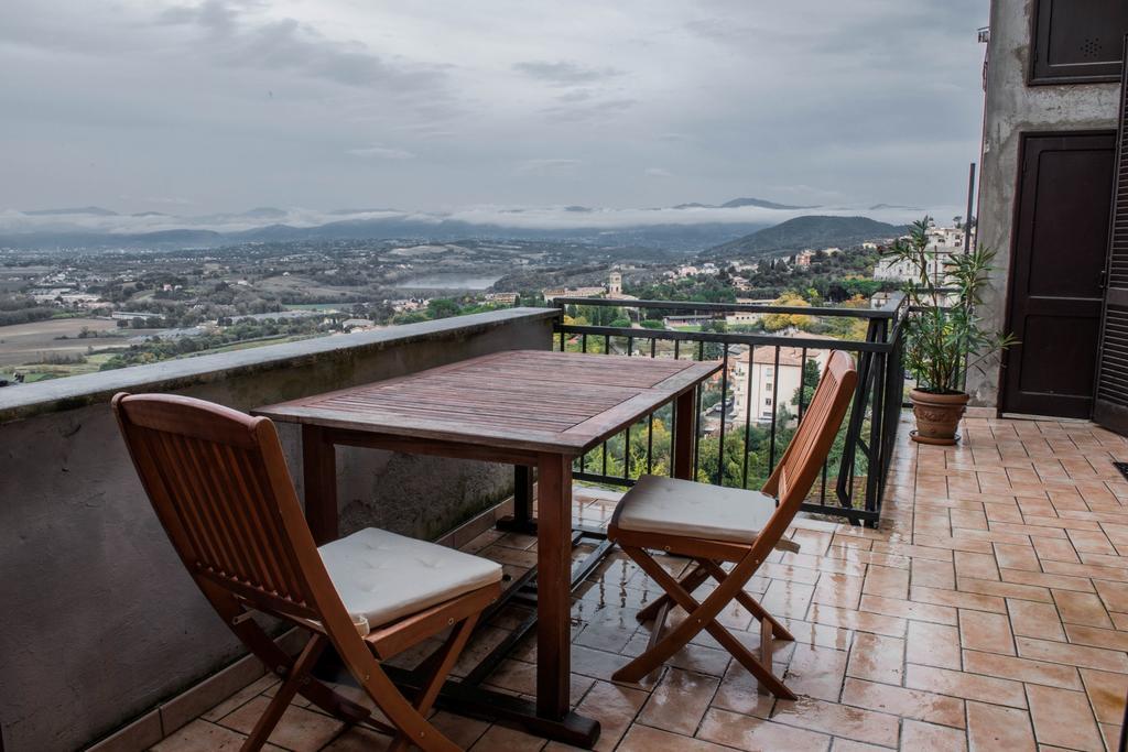 Narni Charm Apartment ห้อง รูปภาพ