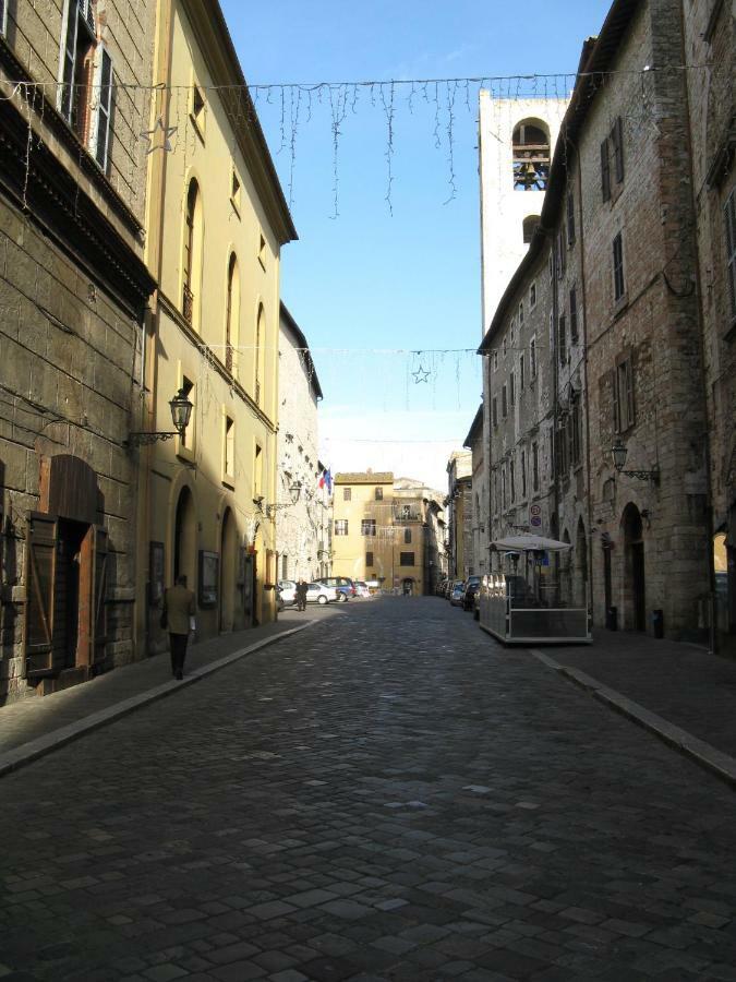 Narni Charm Apartment ภายนอก รูปภาพ